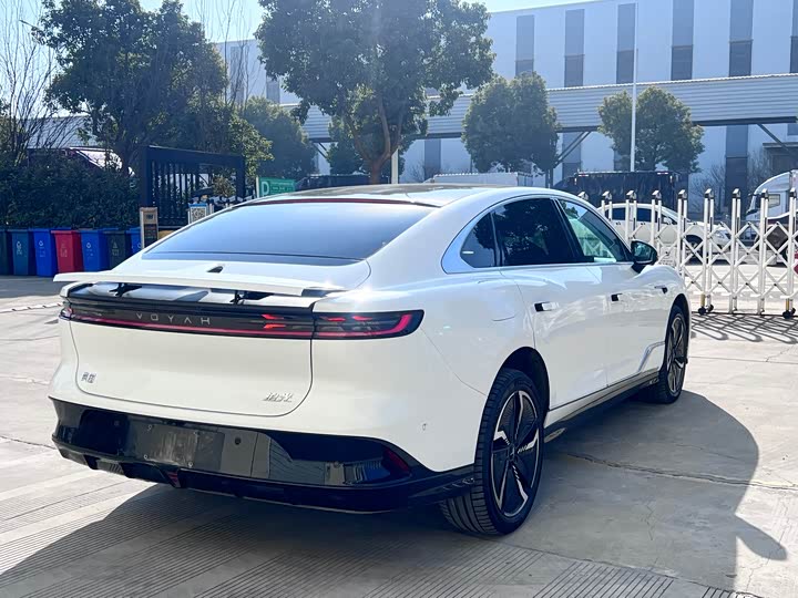 Фото 7 - Voyah Passion