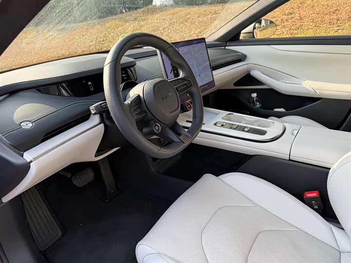 Фото 7 - Xiaomi SU7