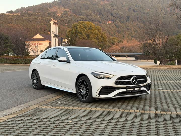 Фото 3 - Mercedes-Benz C-Class