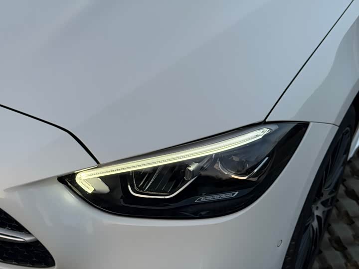 Фото 4 - Mercedes-Benz C-Class