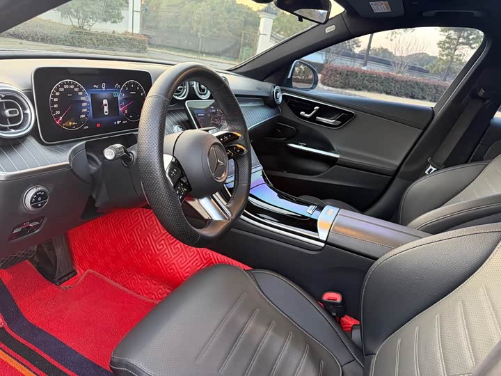 Фото 5 - Mercedes-Benz C-Class