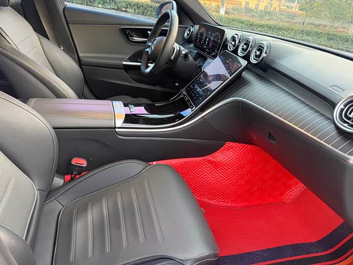 Фото 8 - Mercedes-Benz C-Class