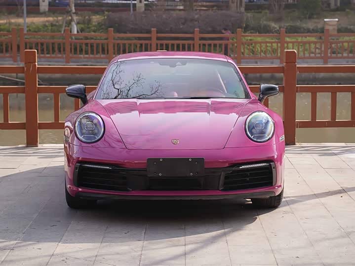 Фото 2 - Porsche 911