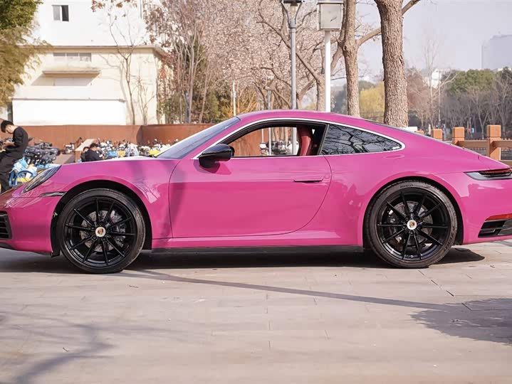 Фото 4 - Porsche 911