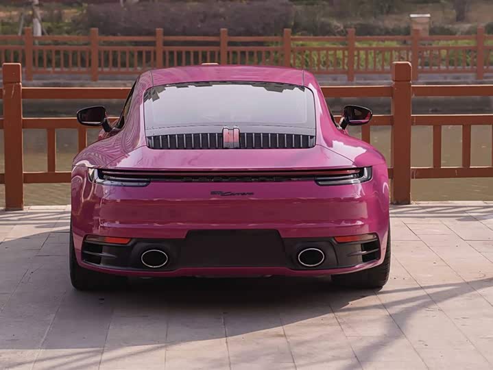 Фото 6 - Porsche 911