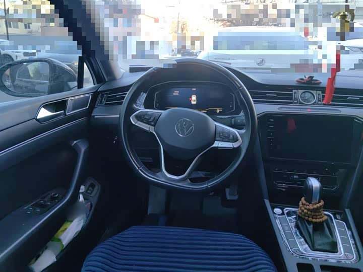 Фото 3 - Volkswagen Magotan