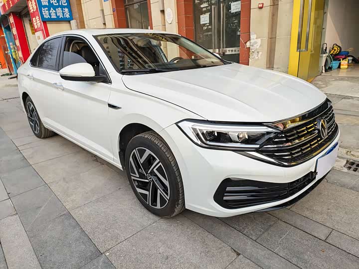 Фото 3 - Volkswagen Sagitar L