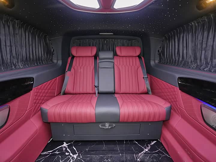 Фото 7 - Mercedes-Benz Vito