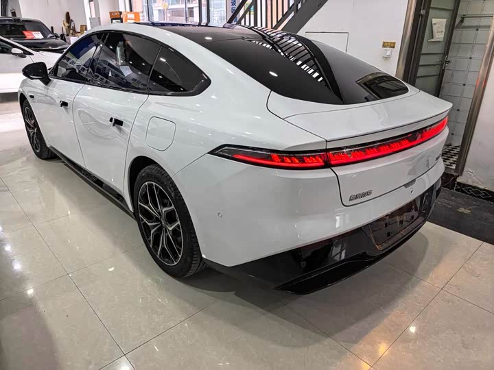 Фото 8 - Dongfeng Yipai eπ 007