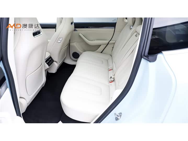 Фото 7 - Luxeed R7