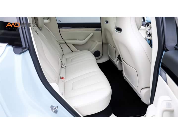 Фото 8 - Luxeed R7