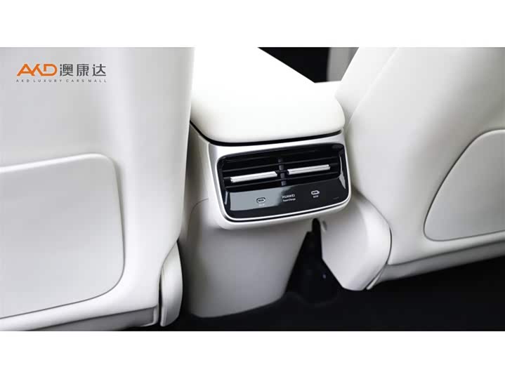 Фото 9 - Luxeed R7