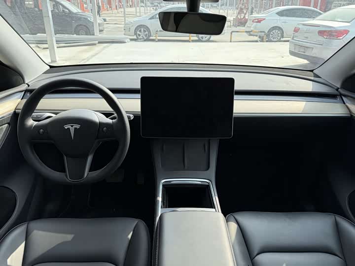 Фото 5 - Tesla Model Y