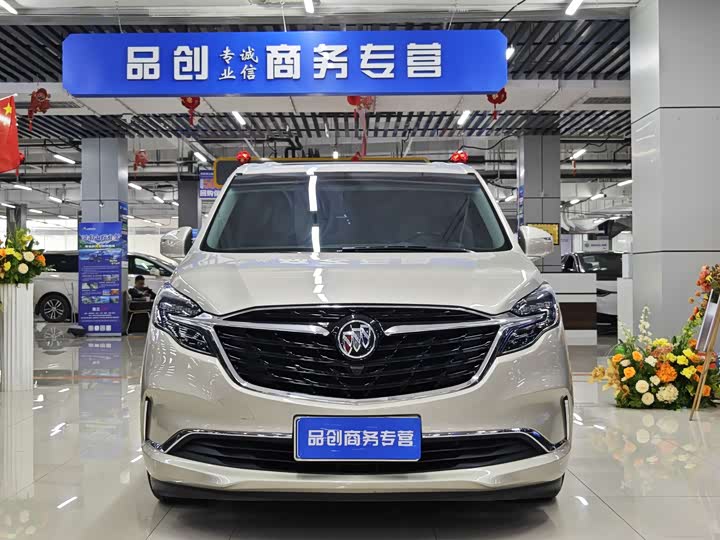 Фото 2 - Buick GL8 ES