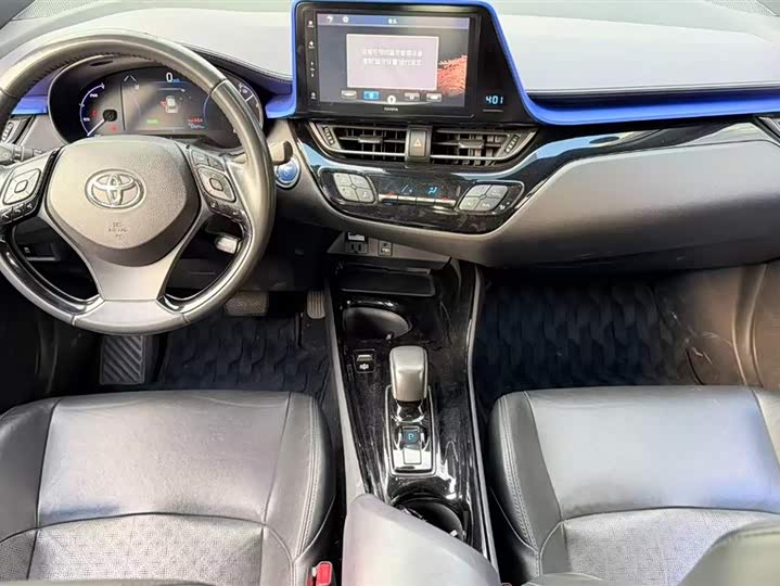 Фото 6 - Toyota Izoa EV