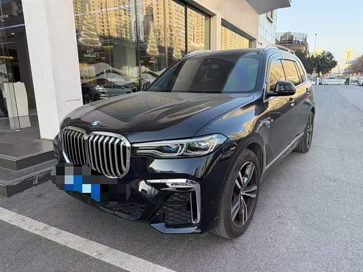 Фото 1 - BMW X7