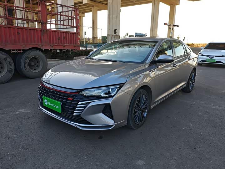 Фото 1 - Dongfeng Aeolus Yixuan Max