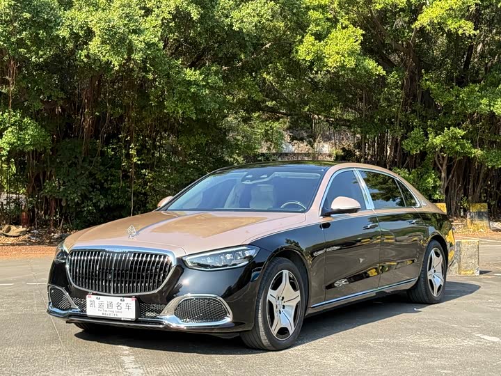 Фото 2 - Mercedes-Benz Maybach S-Class