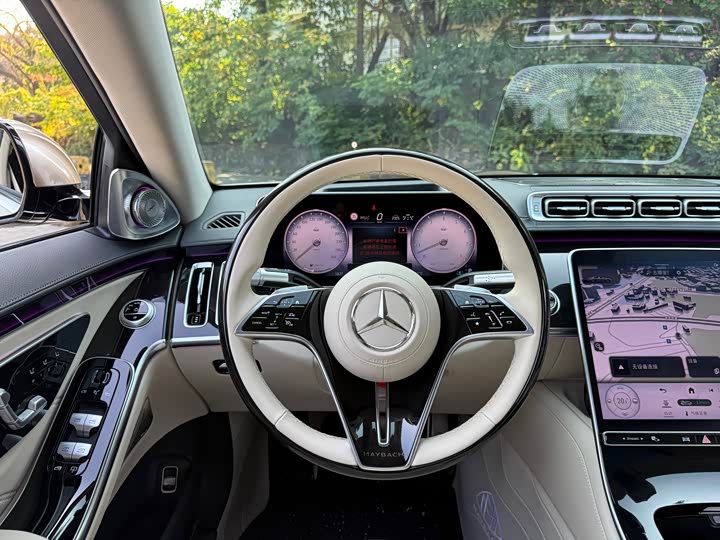 Фото 6 - Mercedes-Benz Maybach S-Class