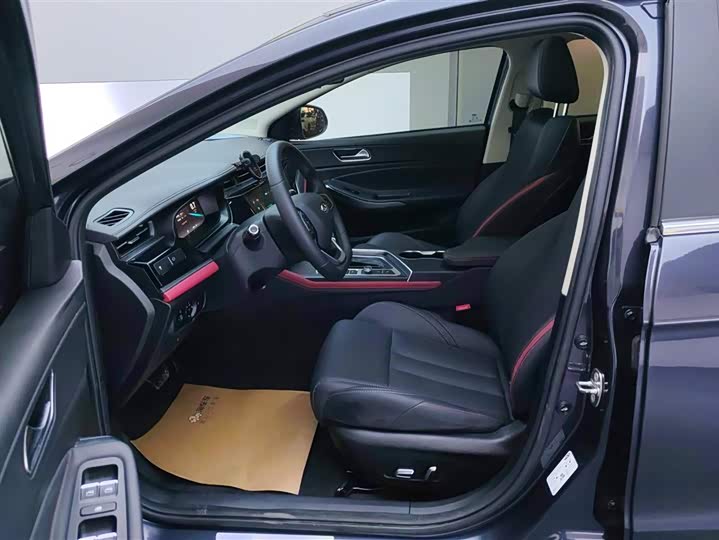 Фото 9 - Chery Omoda S5 (Arrizo 5 Plus)