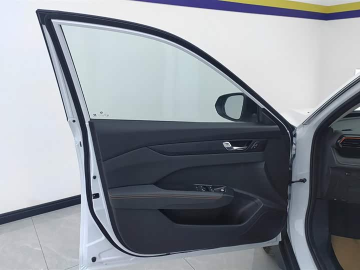 Фото 7 - Dongfeng Aeolus Yixuan GS