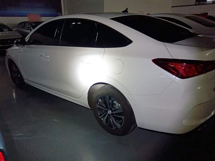 Фото 5 - Changan Eado Plus