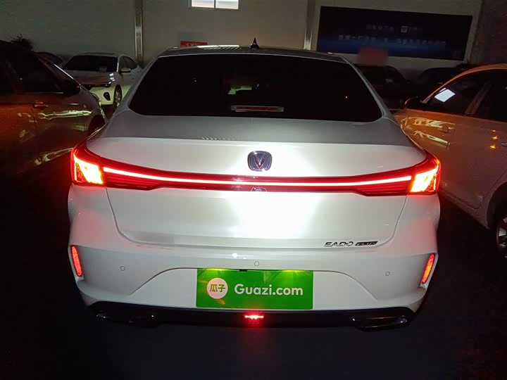 Фото 6 - Changan Eado Plus