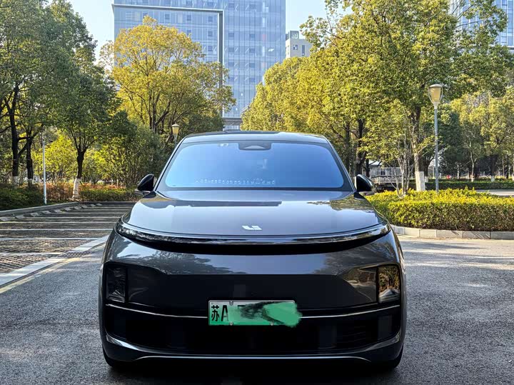 Фото 2 - LiXiang L8