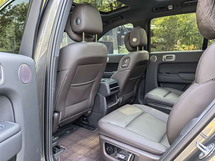 Фото 5 - LiXiang L8