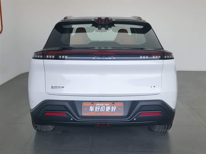 Фото 4 - Dongfeng Aeolus L7