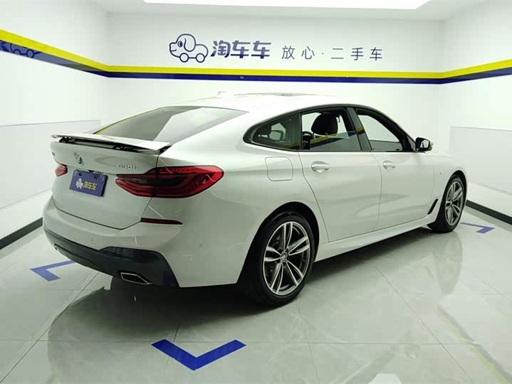 Фото 3 - BMW 6 Series GT