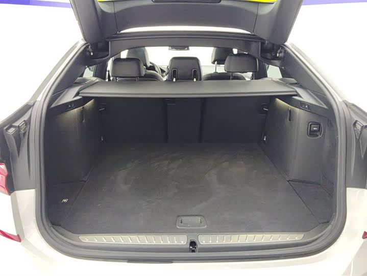 Фото 4 - BMW 6 Series GT