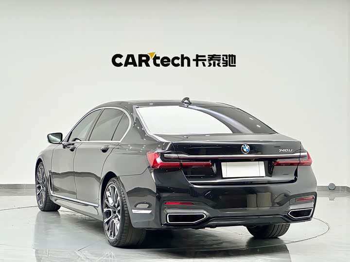 Фото 6 - BMW 7 Series