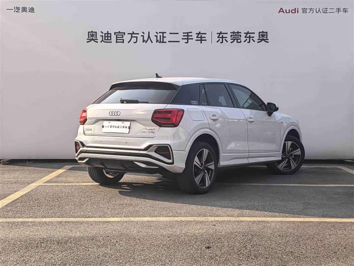 Фото 3 - Audi Q2L