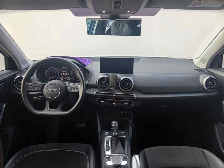 Фото 5 - Audi Q2L