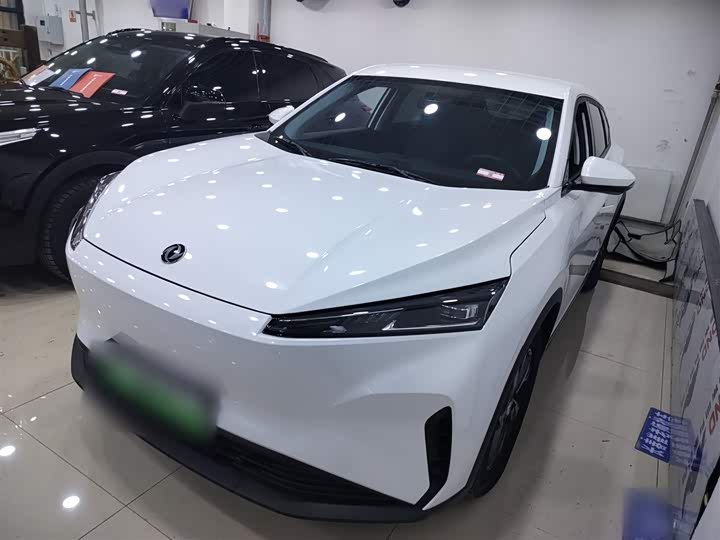 Фото 1 - Dongfeng Aeolus Sky EV01