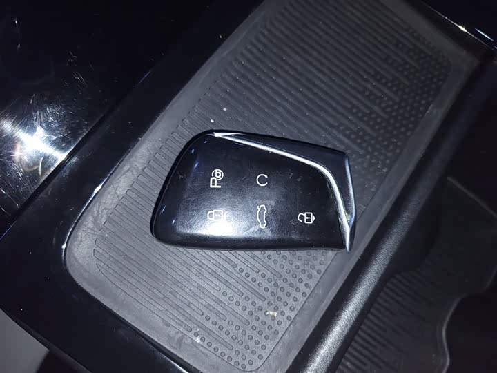 Фото 9 - Dongfeng Aeolus Sky EV01