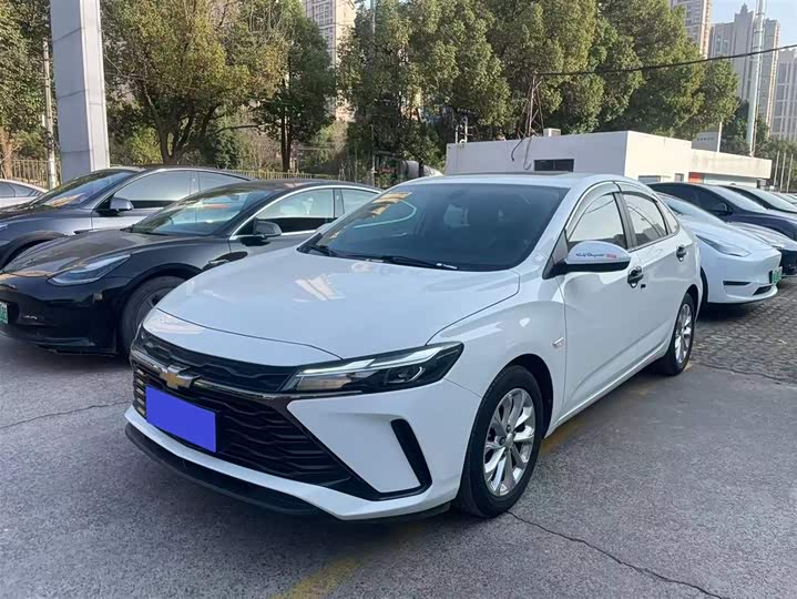 Фото 1 - Chevrolet Monza