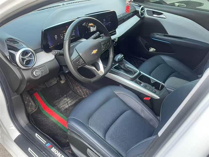 Фото 9 - Chevrolet Monza