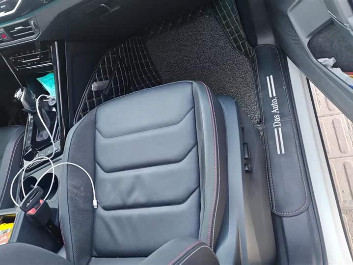 Фото 8 - Volkswagen Tayron