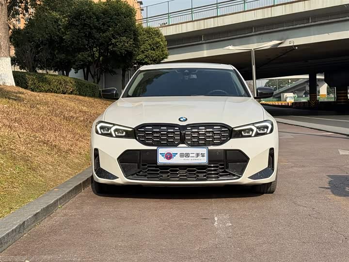 Фото 2 - BMW 3 Series