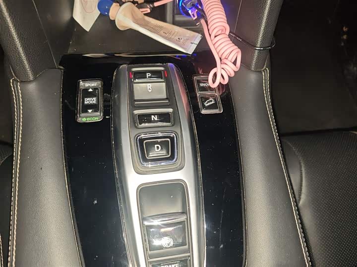 Фото 7 - Honda UR-V