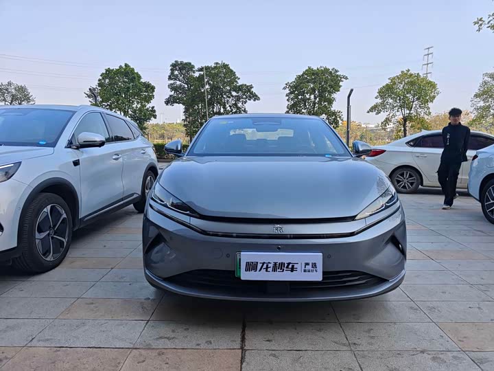 Фото 2 - BYD Qin L