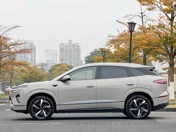 Фото 3 - BYD Sea Lion 06 Hybrid/EV