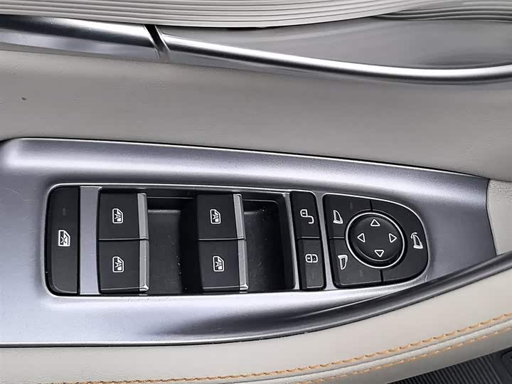 Фото 9 - BYD Song Plus Hybrid/EV