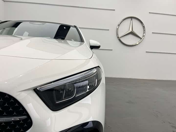 Фото 5 - Mercedes-Benz A-Class