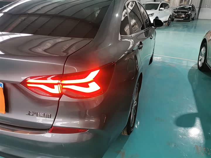 Фото 8 - Chevrolet Monza