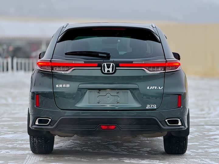 Фото 9 - Honda UR-V