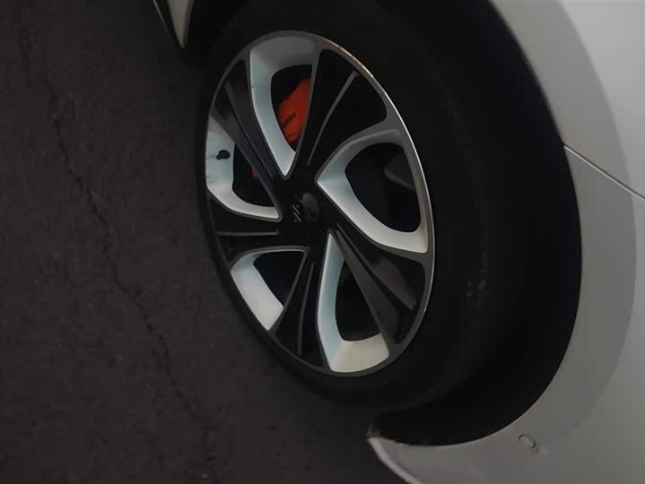 Фото 6 - IM motors L7