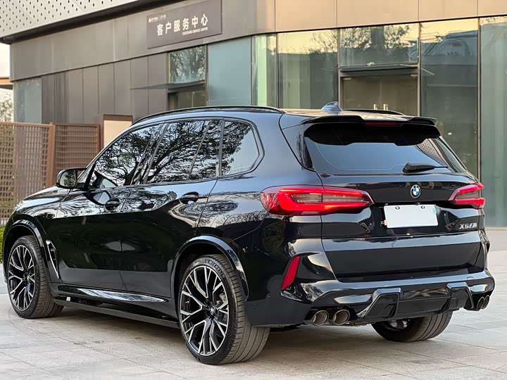 Фото 3 - BMW X5 M
